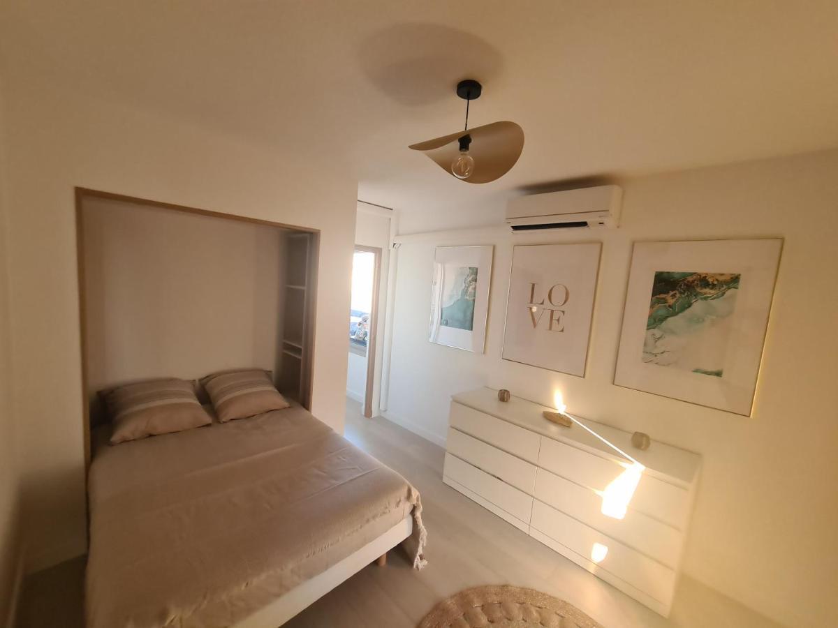 Appartement Lumineux Avec Vue Sur Mer A 50 M De La Plage Et Du Centre La Grande-Motte Exterior photo